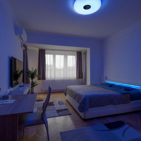 Budapest Deluxe Apartment With Free Car Park Exterior photo